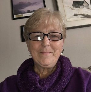 Meet your Posher, Lorraine